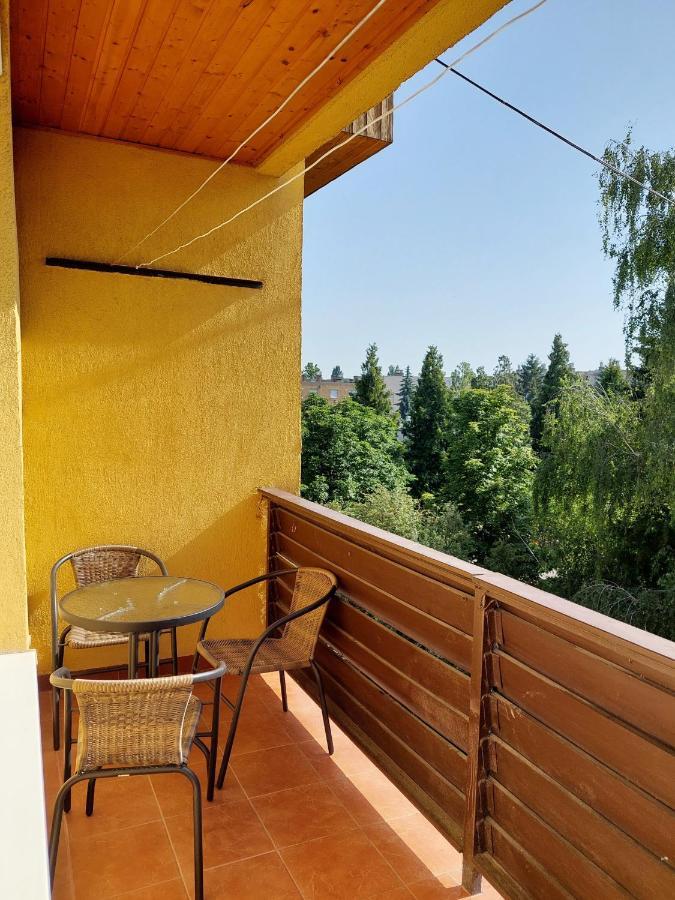凯斯特海伊Apartman Balaton公寓 外观 照片