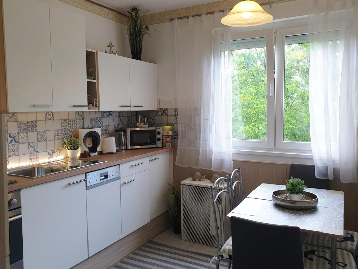 凯斯特海伊Apartman Balaton公寓 外观 照片