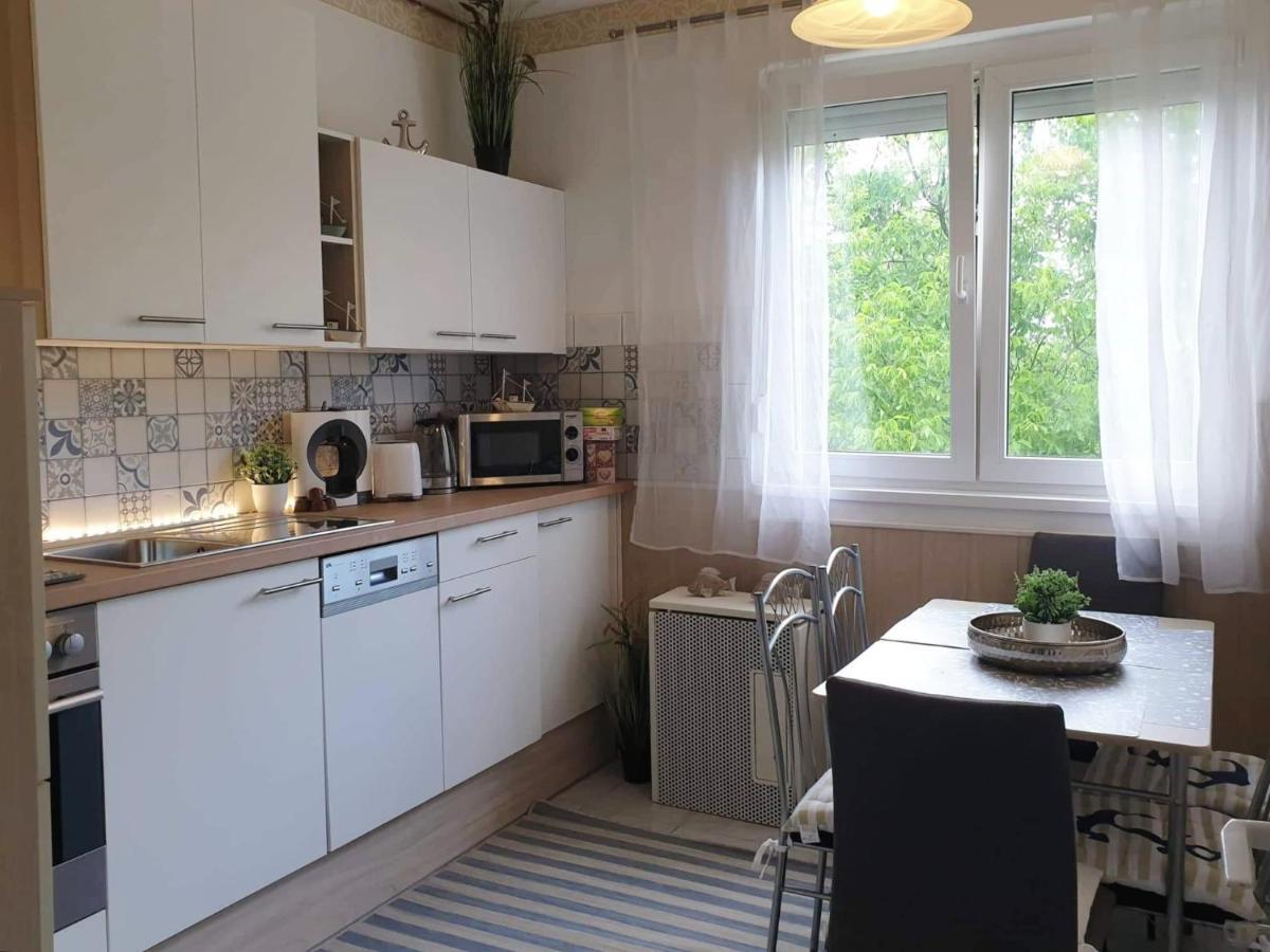 凯斯特海伊Apartman Balaton公寓 外观 照片