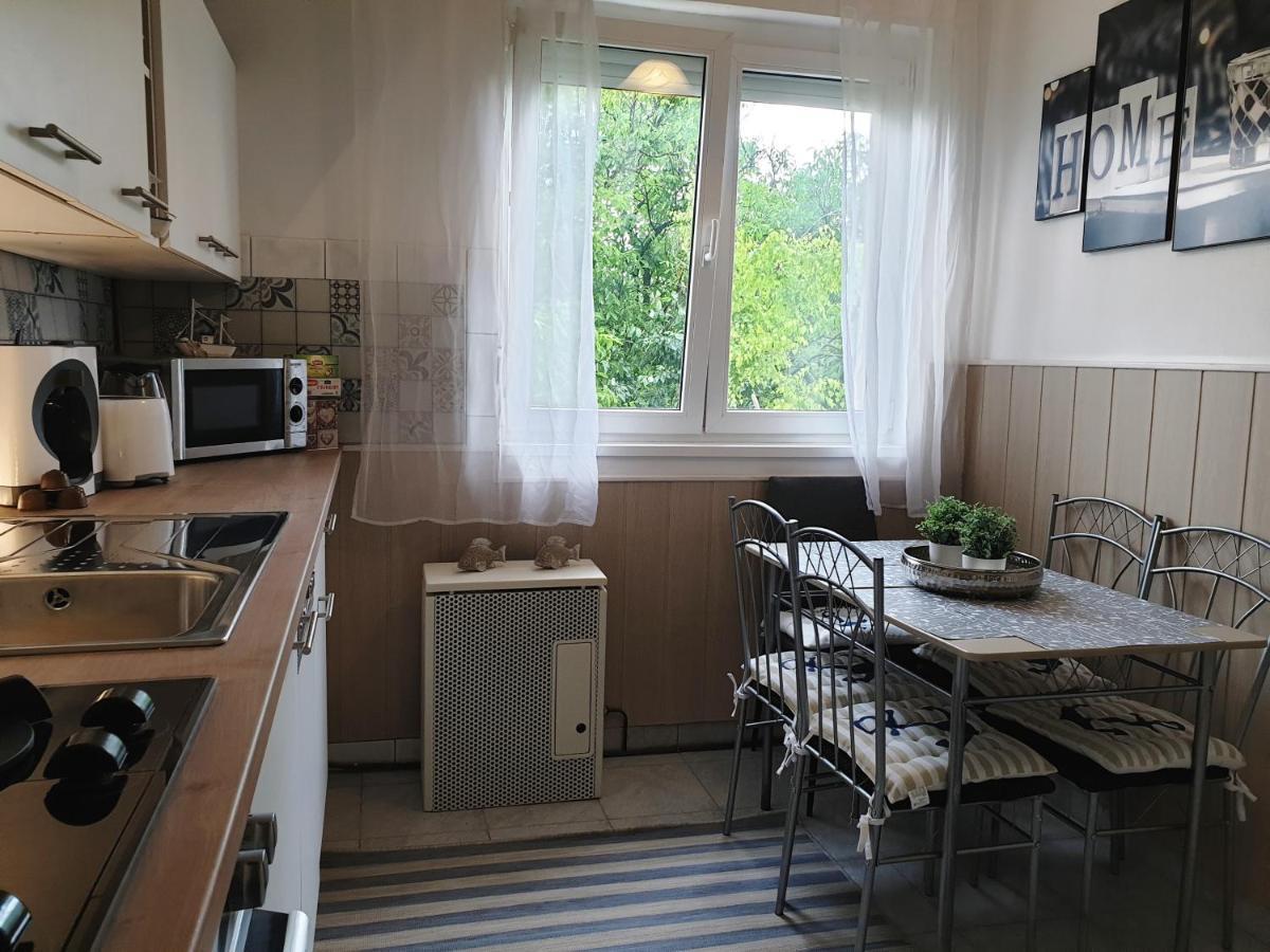 凯斯特海伊Apartman Balaton公寓 外观 照片